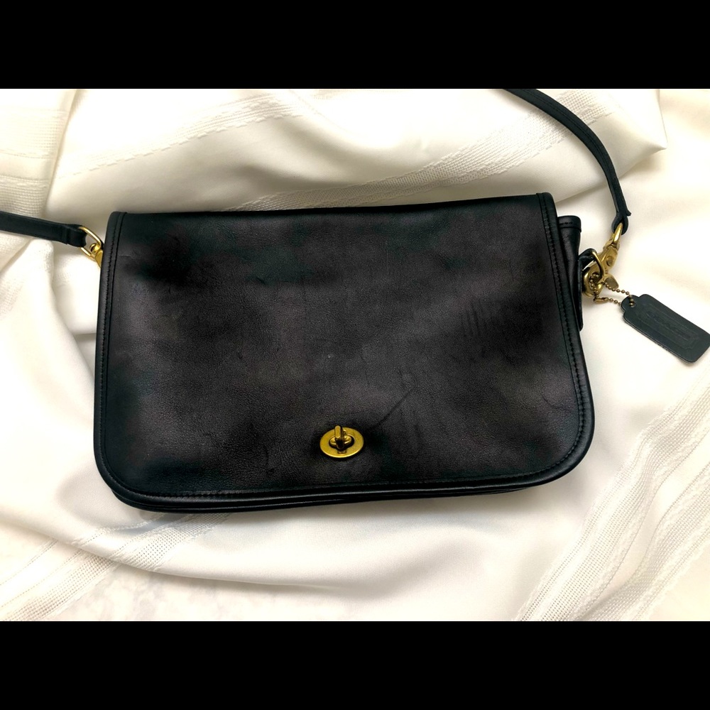 Coach vintage black city bag, gently used, long strap